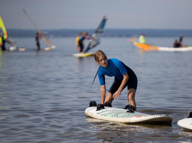 INDYWIDUALNE LEKCJE WINDSURFINGU 