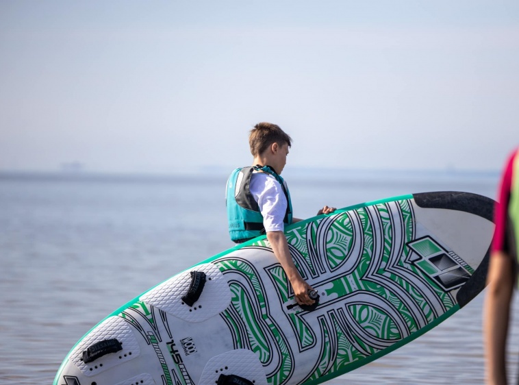 INDYWIDUALNE LEKCJE WINDSURFINGU 