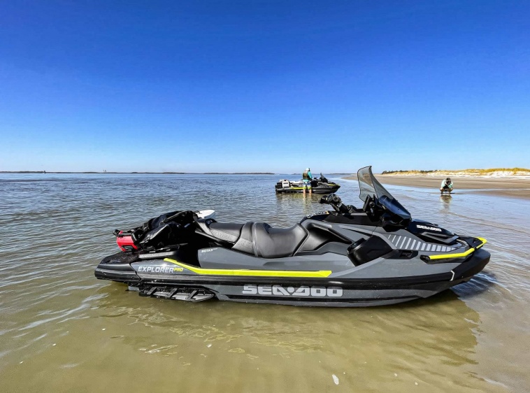 JeyJey Boats - wypożyczenie skuterów  SEA DOO  