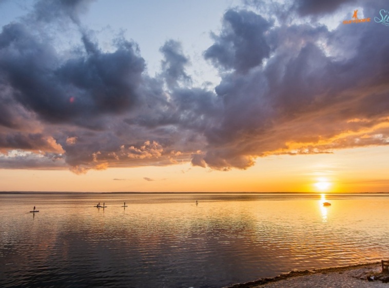 SUP Sunset wieczorne wypłynięcie na deskach 